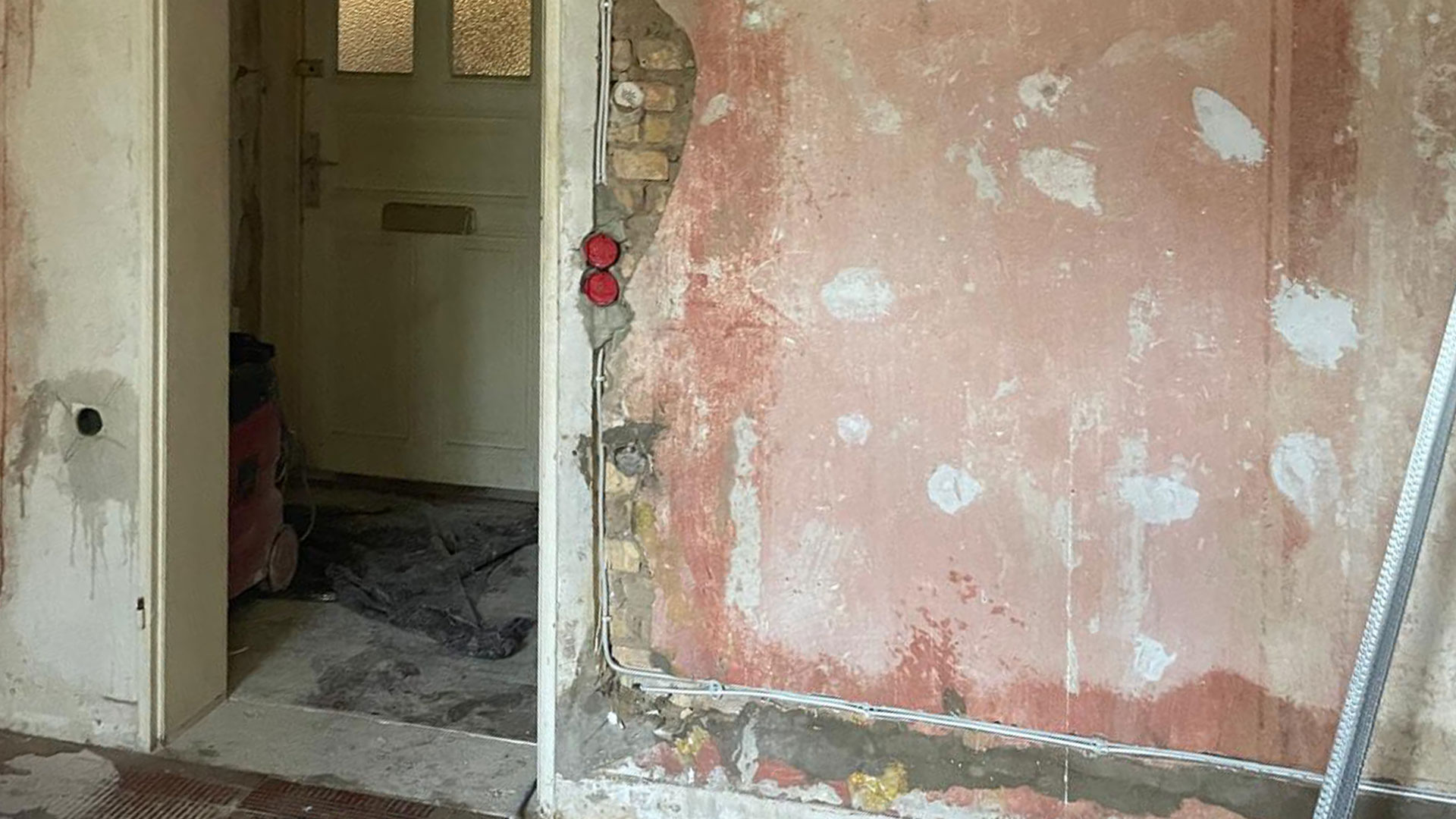 Altbau: Restaurierung und Sanierung